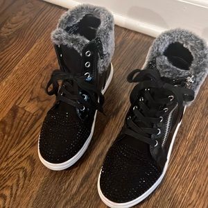 Girls-Dolce Vita High Tops- size 2.  Great condition, lots of life left.